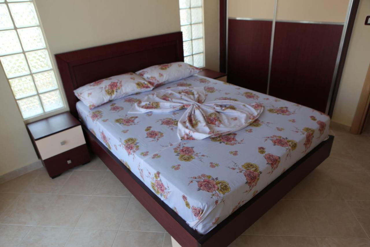Bakija Apartments Sarandë Quarto foto